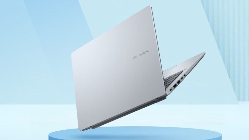 Amazon retire 240 € à l’Asus Vivobook 14, un PC portable sous Snapdragon X avec 16 Go de RAM