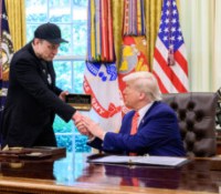 Elon Musk et Donald Trump, le 30 mai 2025 // Source : La Maison Blanche