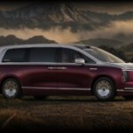 Le pire scénario sur un freinage d&rsquo;urgence : cette voiture électrique chinoise de luxe conçue avec Huawei casse sa pédale à 100 km/h