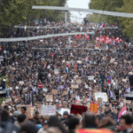 Blocage des réseaux sociaux en France : la lettre confidentielle qui montre que l&rsquo;État s&rsquo;en est donné les moyens
