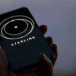 SpaceX s&rsquo;offre des fréquences qui traversent les murs pour concurrencer les opérateurs mobiles