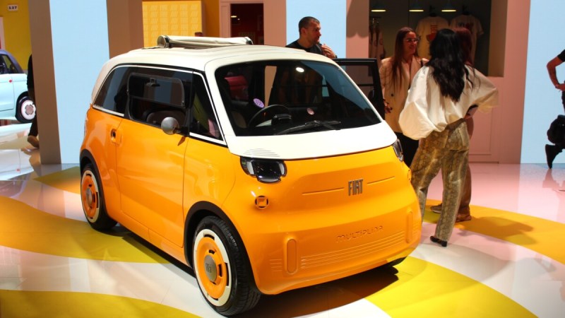 On a vu la Fiat Multiplina : la Topolino électrique sans permis s’étire pour loger 4 personnes