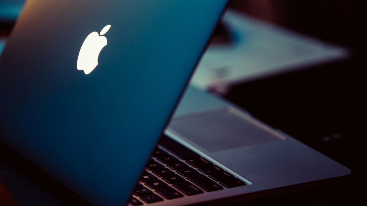 10 ans après, Apple s’apprête à ressusciter l’un des détails les plus emblématiques du MacBook