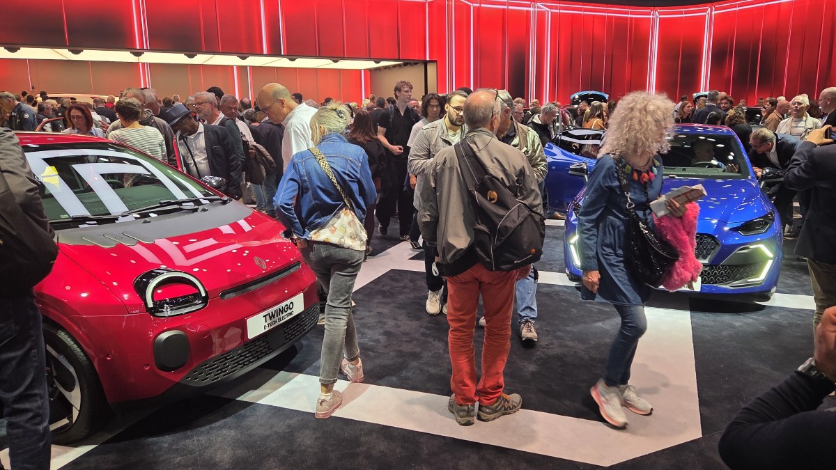 Jusqu’à 4 500 € de remise immédiate : on a déniché les meilleures promos du Mondial de l’Auto pour acheter votre voiture électrique au meilleur prix