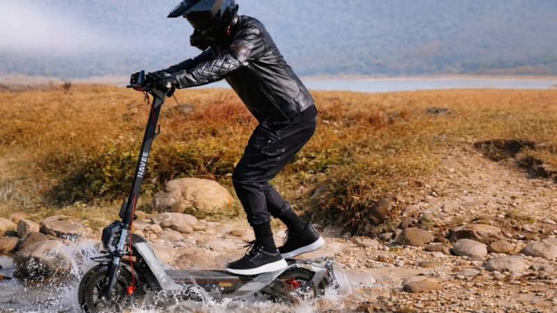 Avec ses 85 km d’autonomie, cette trottinette électrique aux allures de SUV perd 200 € sur Amazon