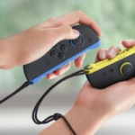 Les Joy-Con officiels de la Switch 2, en bleu et jaune, sont à leur prix le plus bas jamais vu en ce moment