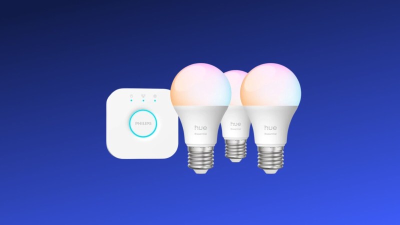 Le hub Philips Hue vaut presque à lui seul le prix de ce pack avec 3 ampoules E27, en promotion chez Darty