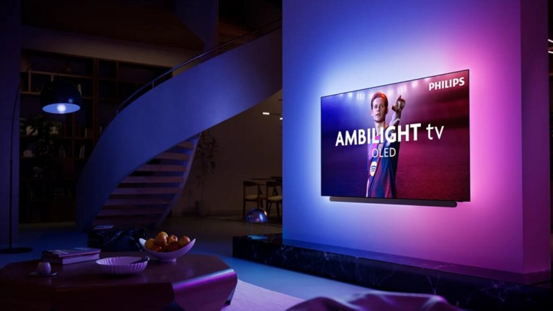 Ambilight et 165 Hz : ce TV OLED Philips d’exception de 65 pouces voit son prix chuter de plus de 600 €