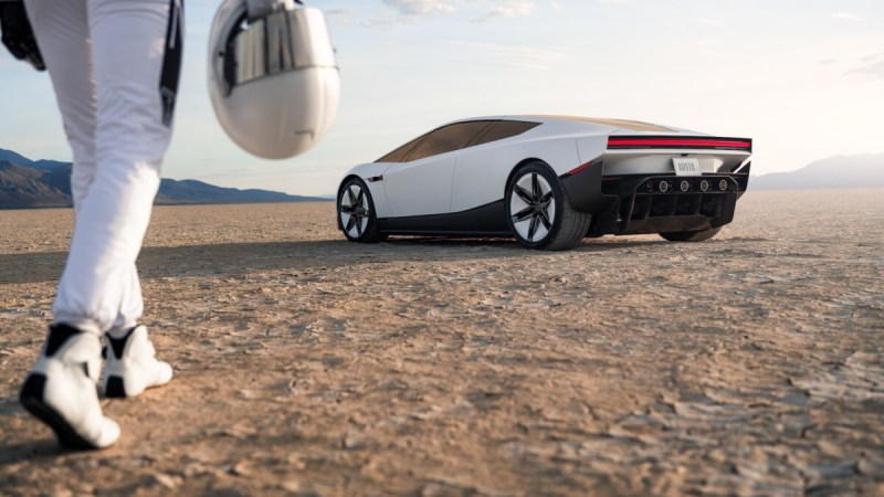 « La dernière Tesla qu’on conduit » : pourquoi Elon Musk présente le Roadster comme un adieu au volant
