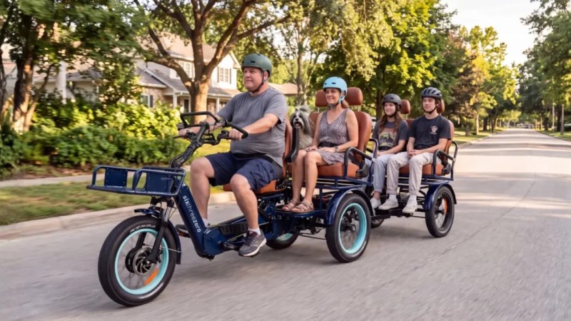 3 batteries, 7 places et 1 500 watts : ce tricycle électrique est dans la démesure totale