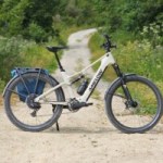 Avec son moteur DJI de 125 Nm, l&rsquo;Amflow TL Carbon fait trembler Bosch et Moustache : on compare 4 vélos électriques