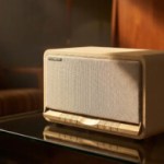 Thomson WS560 : cette enceinte Bluetooth rétro à moins de 120 € mise tout sur le style (et une entrée pour votre platine)