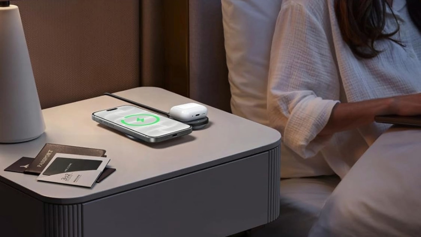 Ugreen lance un chargeur MagSafe pliable pour iPhone