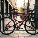 Un VAE qui a tout d&rsquo;un vélo de route classique : le Van Rysel E-EDR AF coûte 1 200 € de moins chez Decathlon