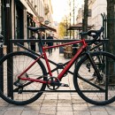 Un VAE qui a tout d&rsquo;un vélo de route classique : le Van Rysel E-EDR AF coûte 1 200 € de moins chez Decathlon
