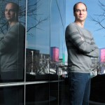 Andy Rubin devient directeur adjoint de la division mobile de Google Andy Rubin devient directeur adjoint de la division mobile de Google