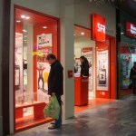 SFR appartient à 100% à Vivendi SFR appartient à 100% à Vivendi