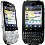 Les Motorola Fire et Samsung Galaxy S Plus arrivent bientôt chez Orange