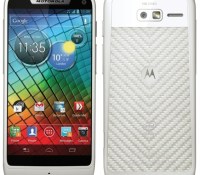 Motorola-Razr-i-blanc