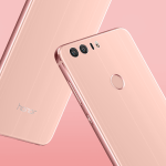 Plus rose la vie : le Honor 8 Sakura Pink arrive en Europe Plus rose la vie : le Honor 8 Sakura Pink arrive en Europe