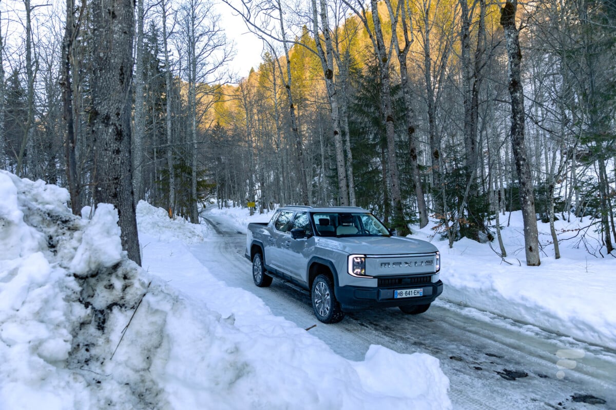 On a essayé le Maxus eTerron9, le seul pick-up électrique du marché qui n’a pas peur du malus