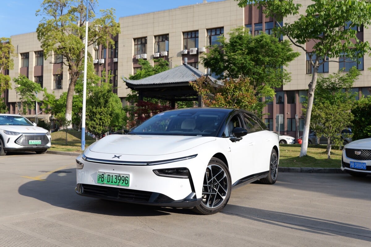 On a roulé avec la Xpeng P7+, une Tesla Model S pour le prix d’une Model 3