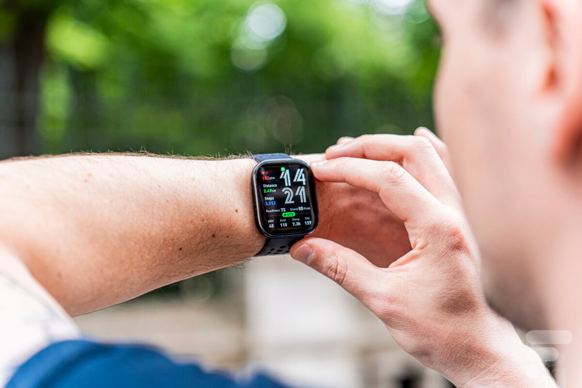 Test de l’Amazfit Bip 6 : une montre de sport efficace et vraiment pas chère, ça existe